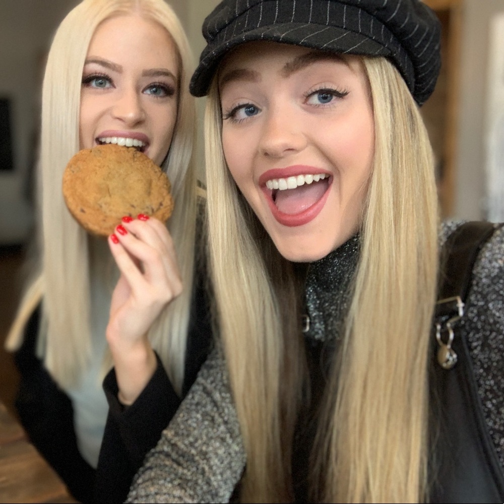 Meet your Posher, Amanda